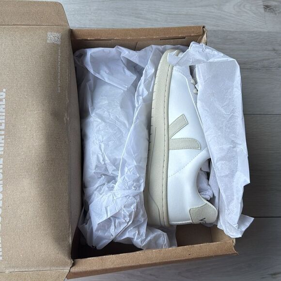 VEJA URCA CWL WHITE NATURAL size 8 sneakers NWT in box - Picture 6 of 10